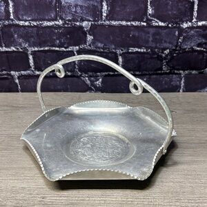 Vintage Cromwell Hand Wrought Aluminum Basket